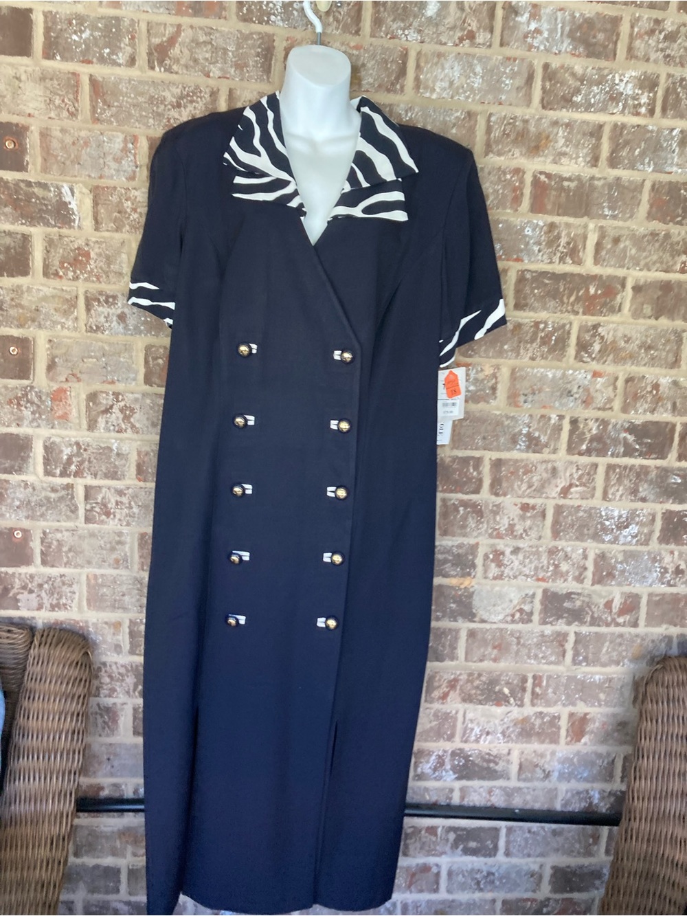 Danny & Nicole Navy & Ivory button down coat Dress size 18 NWT